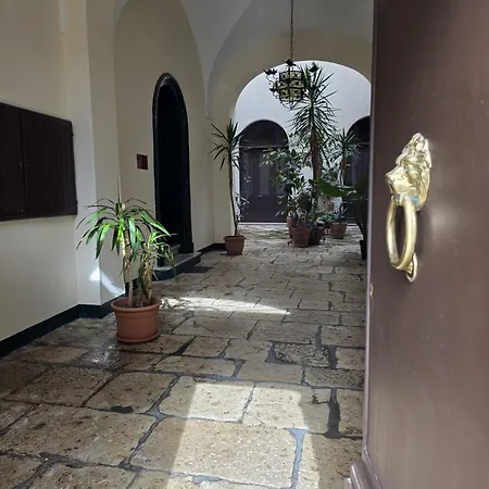 Apartment La Dimora Dell'800 *